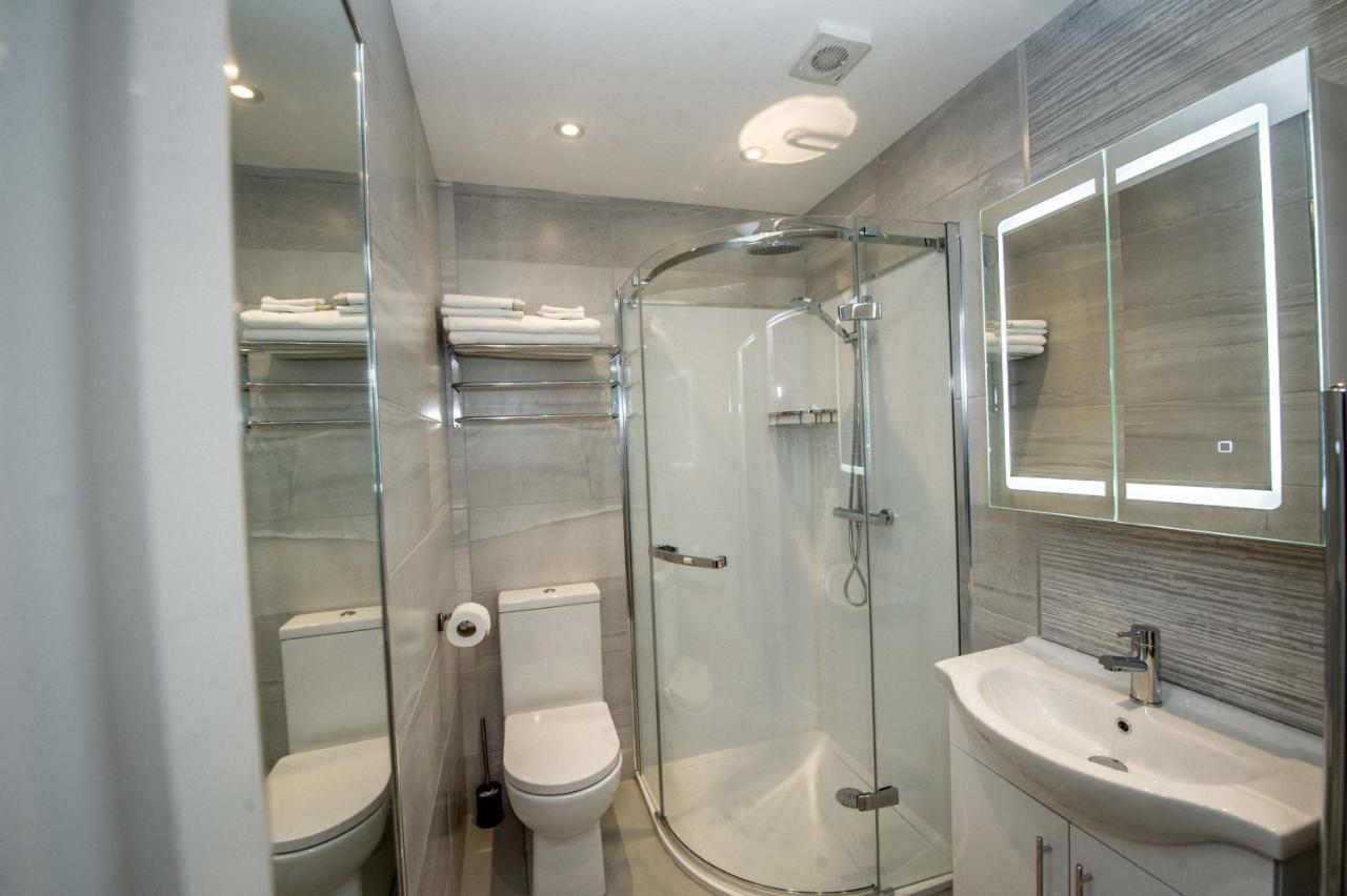 The James Suites Londonderry Exteriér fotografie